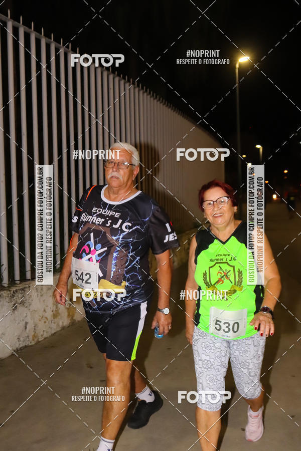 Buy your photos of the eventLuz do Mundo Night Run on Fotop