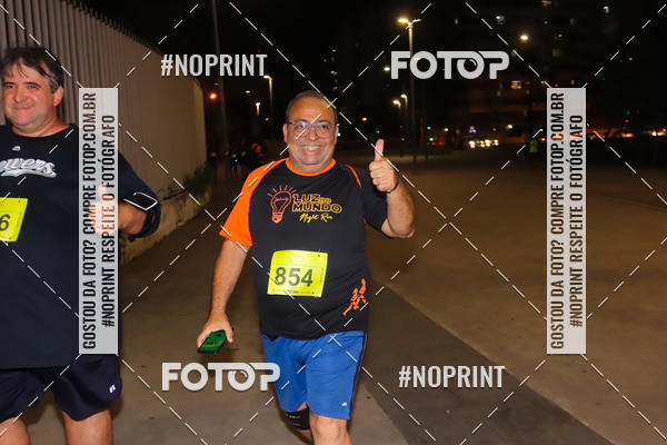Buy your photos of the eventLuz do Mundo Night Run on Fotop
