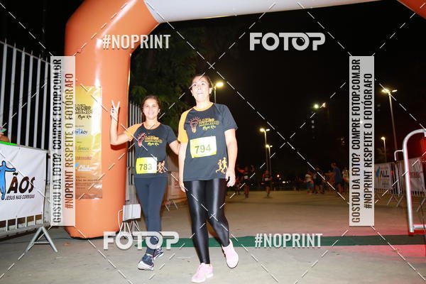 Buy your photos of the eventLuz do Mundo Night Run on Fotop