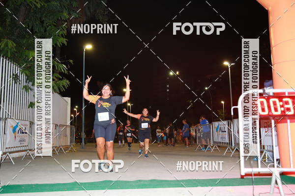 Buy your photos of the eventLuz do Mundo Night Run on Fotop