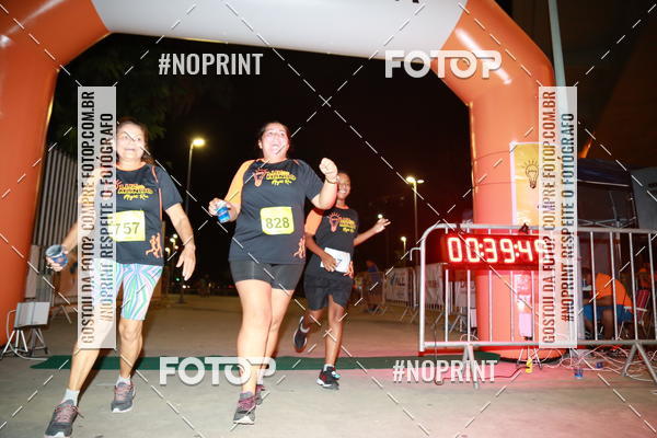 Buy your photos of the eventLuz do Mundo Night Run on Fotop