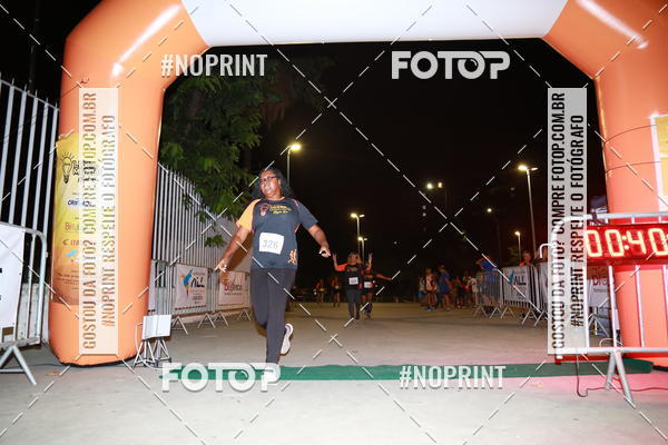 Buy your photos of the eventLuz do Mundo Night Run on Fotop