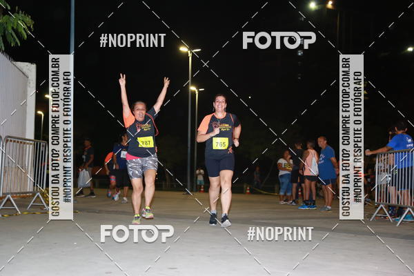 Buy your photos of the eventLuz do Mundo Night Run on Fotop