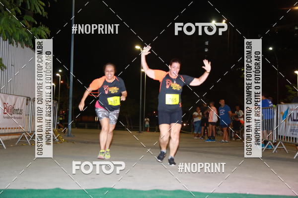 Buy your photos of the eventLuz do Mundo Night Run on Fotop