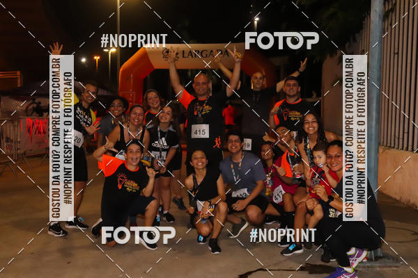 Buy your photos of the eventLuz do Mundo Night Run on Fotop
