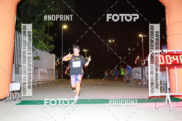 Buy your photos of the eventLuz do Mundo Night Run on Fotop