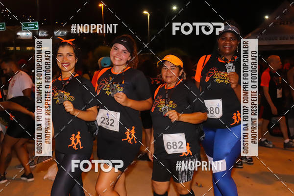 Buy your photos of the eventLuz do Mundo Night Run on Fotop