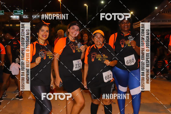 Buy your photos of the eventLuz do Mundo Night Run on Fotop