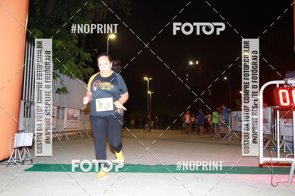 Buy your photos of the eventLuz do Mundo Night Run on Fotop