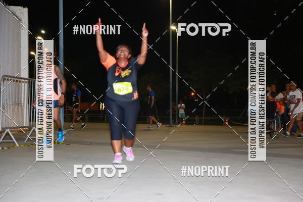 Buy your photos of the eventLuz do Mundo Night Run on Fotop