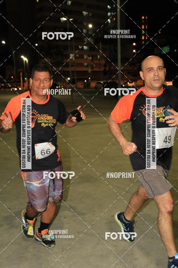 Buy your photos of the eventLuz do Mundo Night Run on Fotop