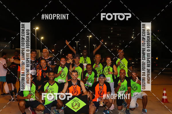 Buy your photos of the eventLuz do Mundo Night Run on Fotop