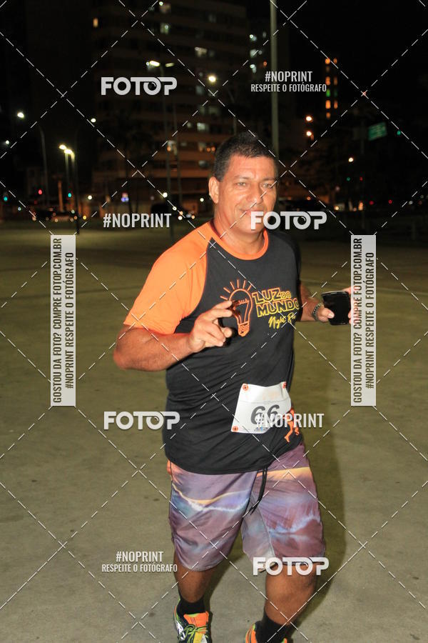 Buy your photos of the eventLuz do Mundo Night Run on Fotop
