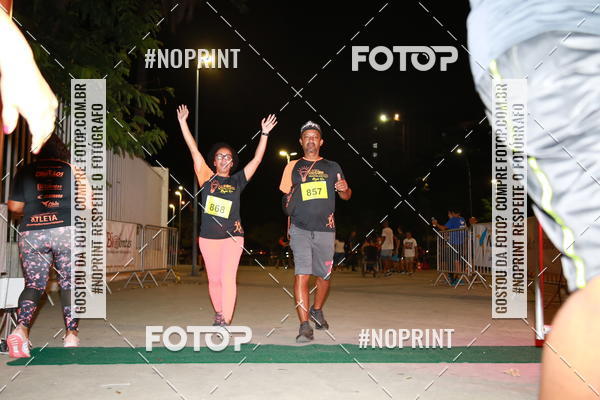 Buy your photos of the eventLuz do Mundo Night Run on Fotop