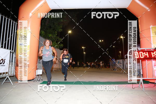 Buy your photos of the eventLuz do Mundo Night Run on Fotop