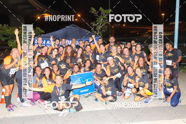 Buy your photos of the eventLuz do Mundo Night Run on Fotop