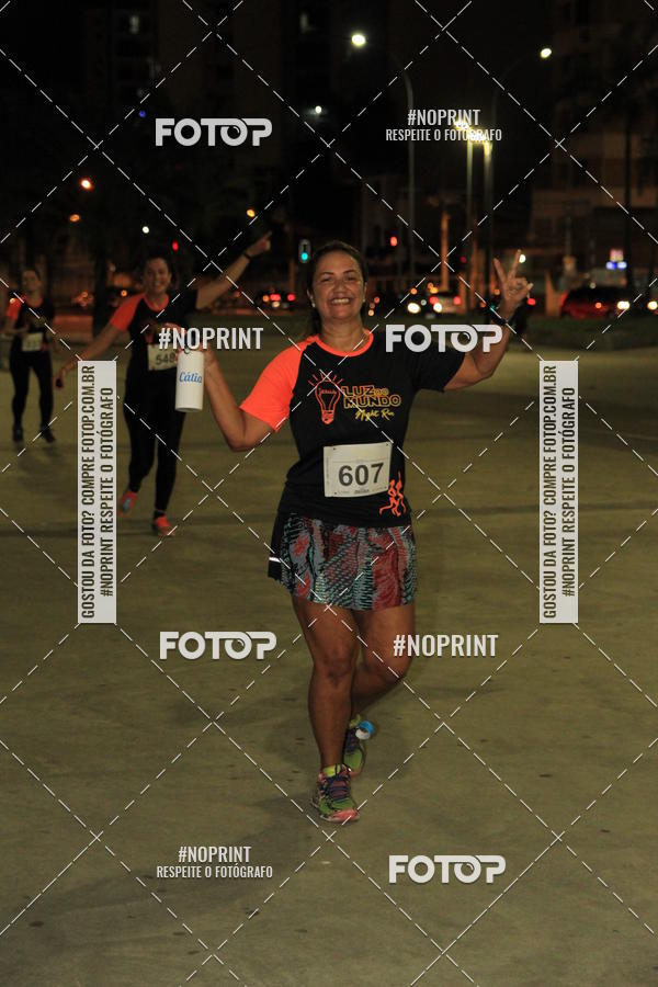 Buy your photos of the eventLuz do Mundo Night Run on Fotop