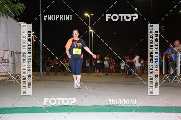 Buy your photos of the eventLuz do Mundo Night Run on Fotop