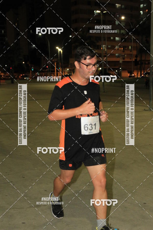 Buy your photos of the eventLuz do Mundo Night Run on Fotop