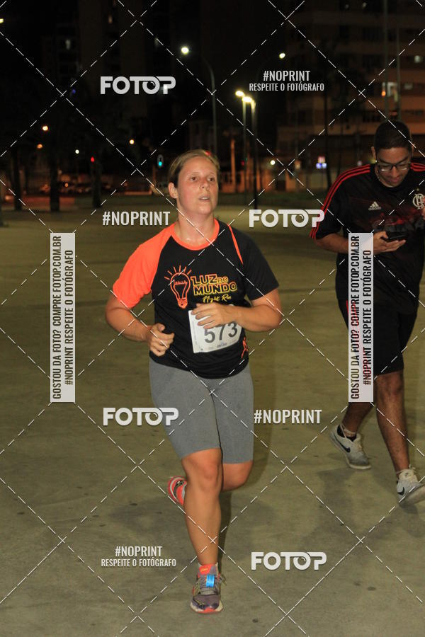 Buy your photos of the eventLuz do Mundo Night Run on Fotop
