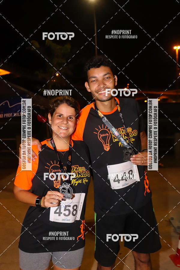 Buy your photos of the eventLuz do Mundo Night Run on Fotop