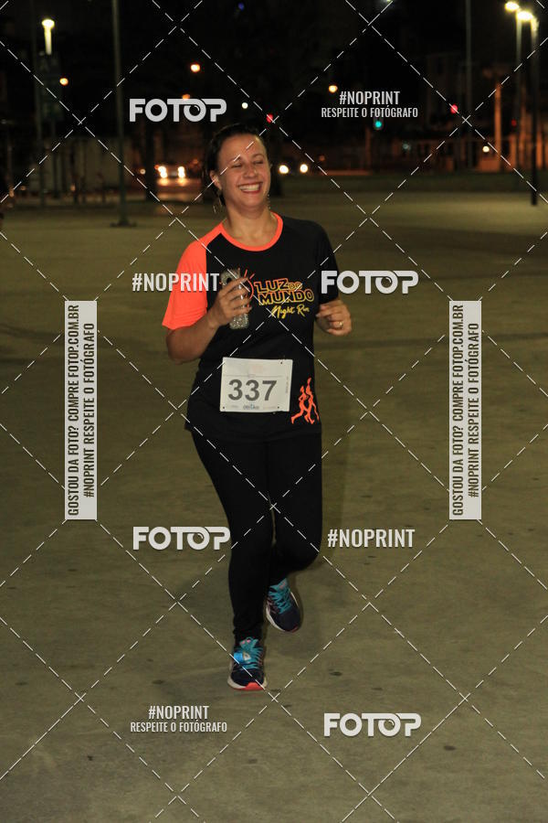 Buy your photos of the eventLuz do Mundo Night Run on Fotop