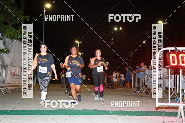 Buy your photos of the eventLuz do Mundo Night Run on Fotop