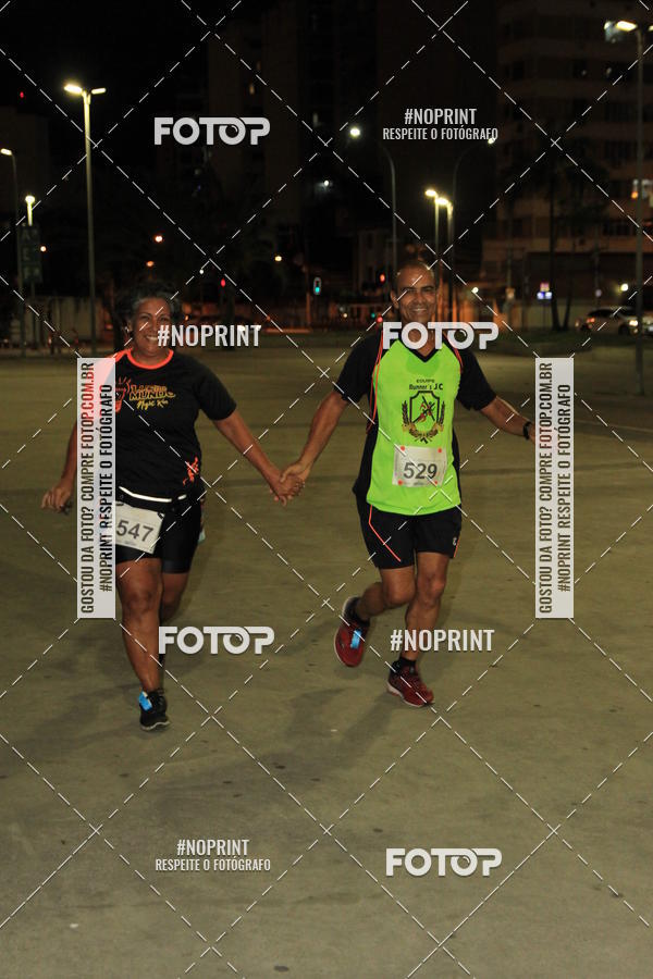 Buy your photos of the eventLuz do Mundo Night Run on Fotop