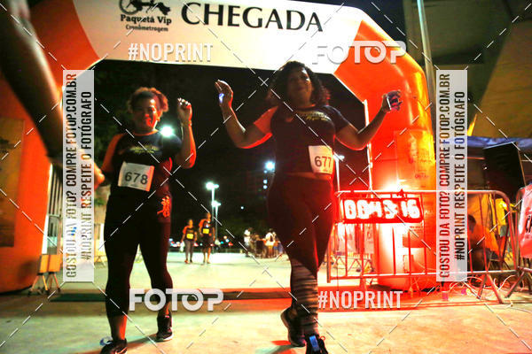 Buy your photos of the eventLuz do Mundo Night Run on Fotop