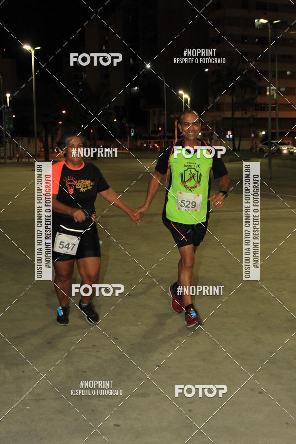 Buy your photos of the eventLuz do Mundo Night Run on Fotop