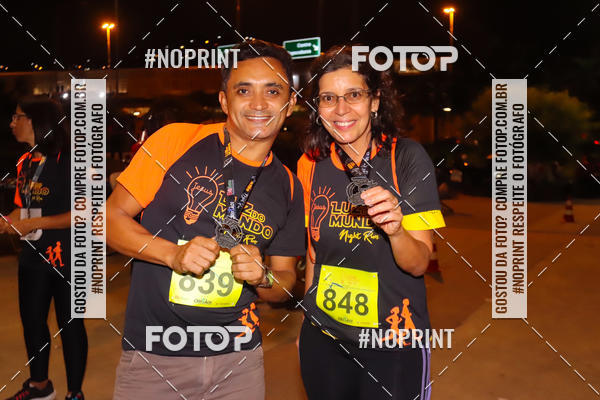 Buy your photos of the eventLuz do Mundo Night Run on Fotop