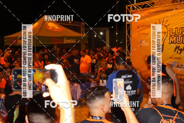 Buy your photos of the eventLuz do Mundo Night Run on Fotop