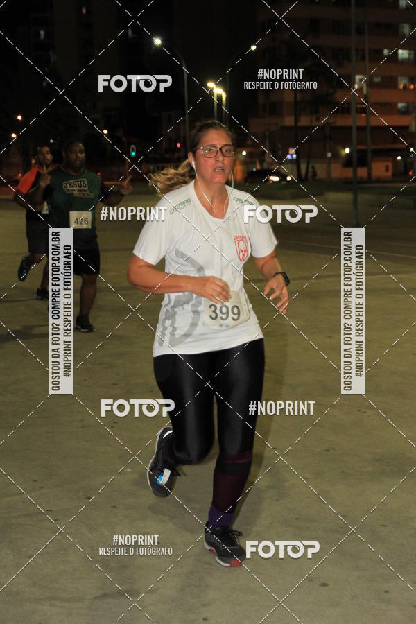 Buy your photos of the eventLuz do Mundo Night Run on Fotop