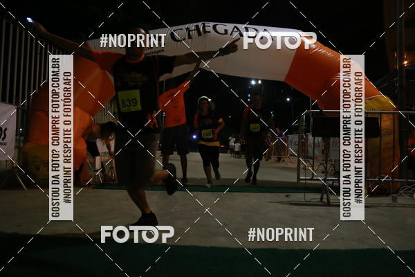 Buy your photos of the eventLuz do Mundo Night Run on Fotop