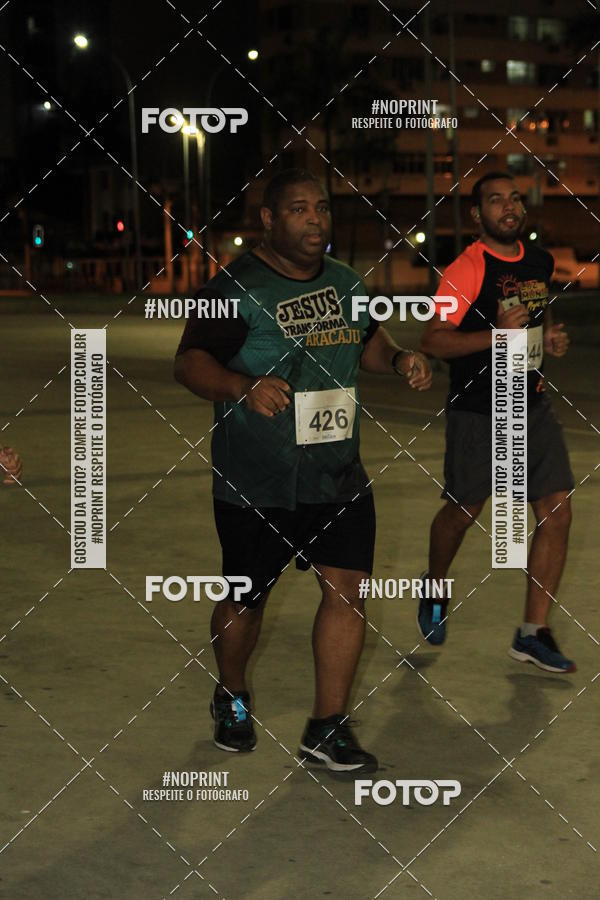 Buy your photos of the eventLuz do Mundo Night Run on Fotop