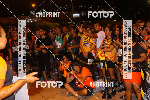 Buy your photos of the eventLuz do Mundo Night Run on Fotop