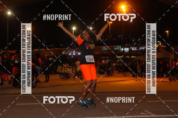Buy your photos of the eventLuz do Mundo Night Run on Fotop