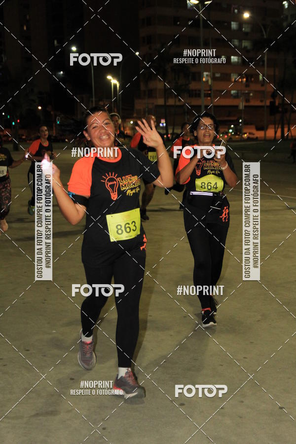 Buy your photos of the eventLuz do Mundo Night Run on Fotop
