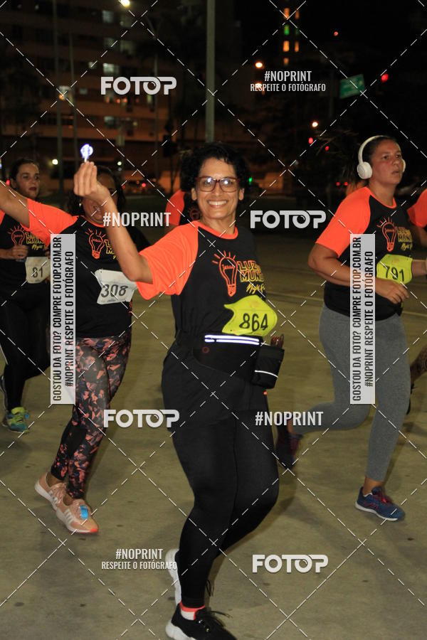 Buy your photos of the eventLuz do Mundo Night Run on Fotop
