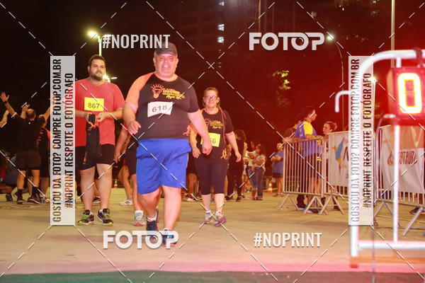 Buy your photos of the eventLuz do Mundo Night Run on Fotop