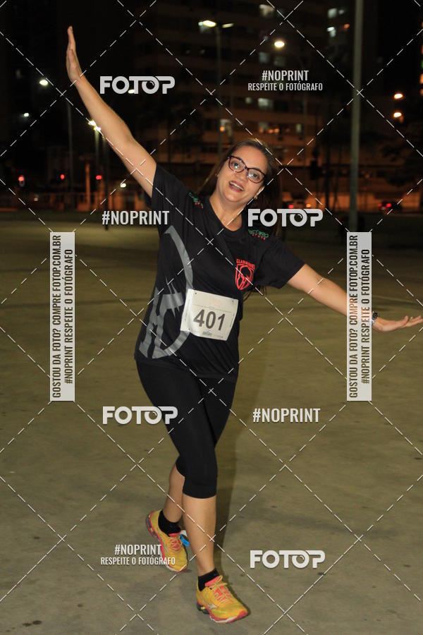 Buy your photos of the eventLuz do Mundo Night Run on Fotop