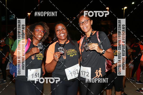 Buy your photos of the eventLuz do Mundo Night Run on Fotop