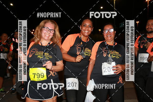 Buy your photos of the eventLuz do Mundo Night Run on Fotop