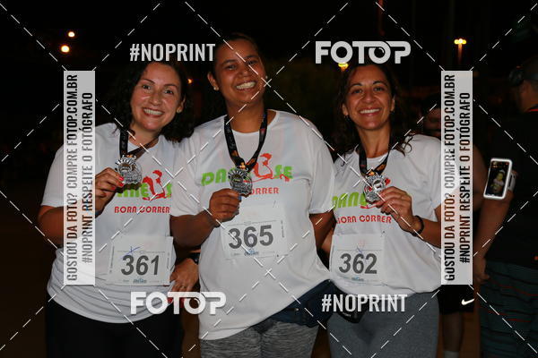 Buy your photos of the eventLuz do Mundo Night Run on Fotop