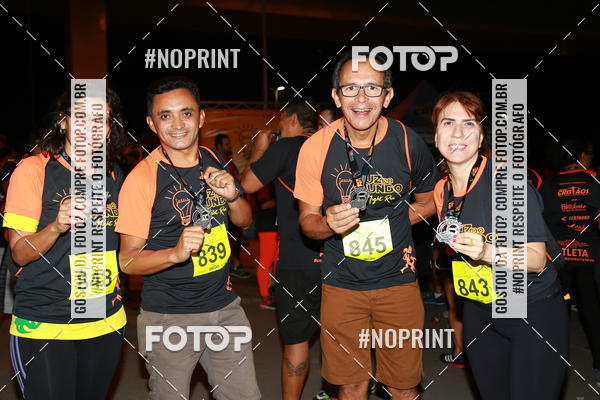Buy your photos of the eventLuz do Mundo Night Run on Fotop