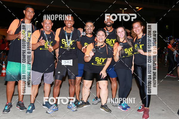 Buy your photos of the eventLuz do Mundo Night Run on Fotop