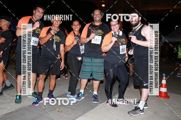 Buy your photos of the eventLuz do Mundo Night Run on Fotop