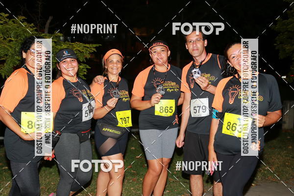 Buy your photos of the eventLuz do Mundo Night Run on Fotop