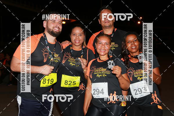 Buy your photos of the eventLuz do Mundo Night Run on Fotop