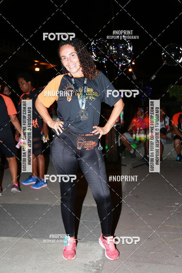 Buy your photos of the eventLuz do Mundo Night Run on Fotop